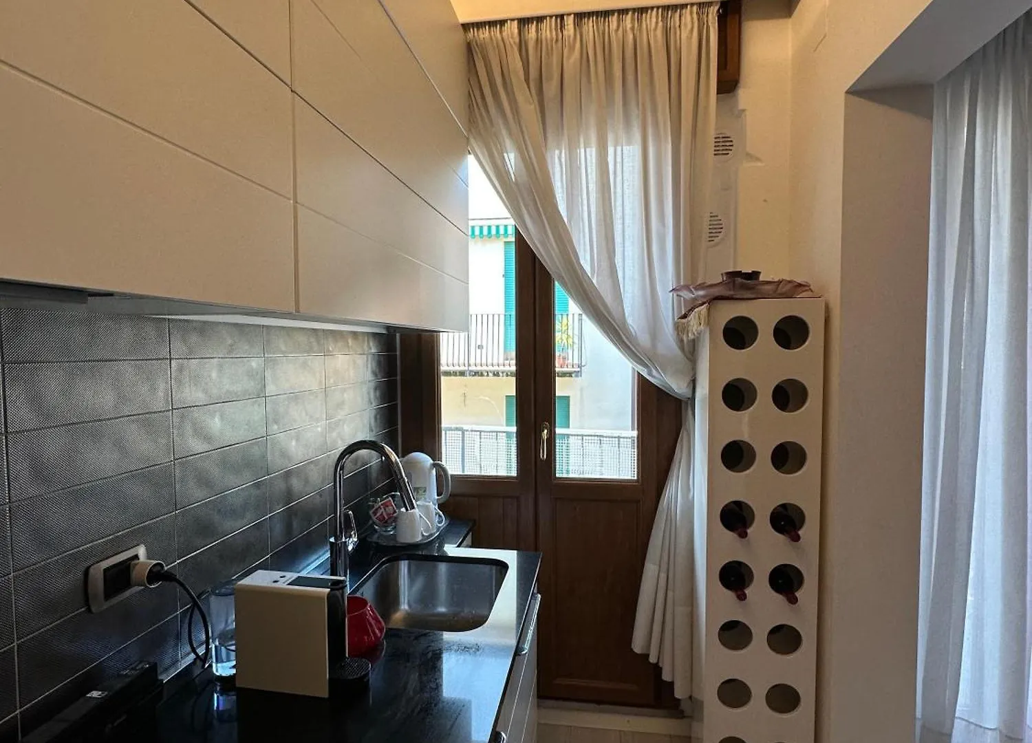 Confort E Charme Nel Cuore Di Treviso Tv アパート